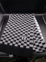 Louis Vuitton feliratos csodaszép unisex meleg kötött sál 150 x 24 cm