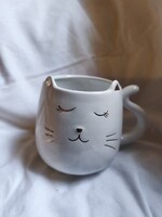 Modern, cica formájú kerámiabögre,  letisztult, "kawaii" stílusú dizájn, 4 dl.