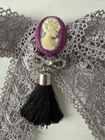 Kámea női portrés masnis bross kitűző