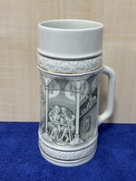 Hollóházi porcelán korsó