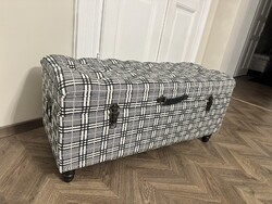 Skót kockás / burberry mintás ülőpad / puff / ágyvég tároló