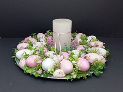 Húsvéti asztaldísz gyertyával