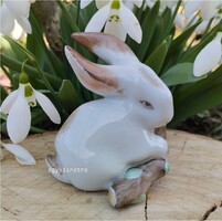 Zsolnay porcelán nyúl barkával kis nyuszi