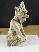 Régi Notre Dame Vizköpő szörny szobor 2