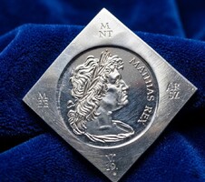 Mátyás király csegely ezüst és bronzérem MÉE 1990 - egyben