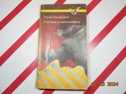 Pavel Sesztakov - Holttest a műteremben