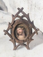Antik Hàzi àldàs, porcelán kép Jézus Krisztus kézi faragású tok., porcelán Medàl