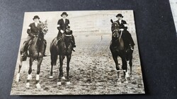 1931 VÉRMEZŐ FÁY HALÁSZ IDA GÉCZY NÓRA VEREBÉLY ELEONÓRA GRÓF ANDRÁSSY LOVAGLÁS RÉGI JELZETT FOTÓ