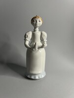 Ritka festésű hibátlan hollóházi art deco lány madárral