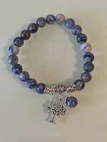 Kék  kő karkötő életfa medállal.
