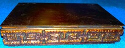 1970'S KÉPCSARNOKOS-VÖRÖSRÉZ LIGNIFER díszdoboz bronz meander ornamentika MÉSZÁROS jelzéssel 15x10cm