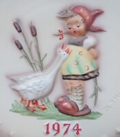 Hummel falitányér 1974 (19 cm)