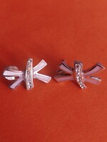 925-ös sterling ezüst rózsaszín zománcozott,középen apró cirkonia köves fülbevaló 20x10mm