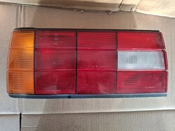 BMW E30 Bal hátsó lámpa, ködlámpával