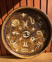 Gorka Géza zodiákus óriástál!