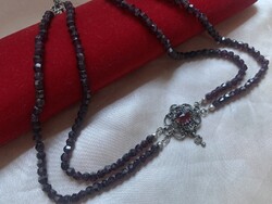 Antik gránát köves nyakék ezüst szerelékkel