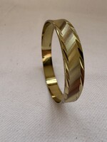 Art Deco stílusú vésett mintás arany tónusú merev karkötő 66 mm