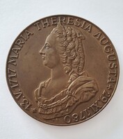 Mária Terézia , Schönbrunn kastély évfordulós bronz emlékérem díszdobozban  6 cm