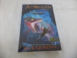 Rick Riordan - Apollón próbái 5. Néró tornya könyv (2995)