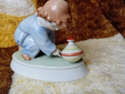 2601/57 Zsolnay Sinkó porcelán búgócsigás gyerek