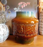 Kispesti Gránit - Zahajszky László horoszkópos padlóváza - 35 cm - egy sérüléssel