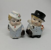 Antik GDR Német figurális porcelán só és bors szóró!