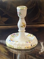 VIKTÓRIA GYERTYATARTÓ, LÁMPATALP, HERENDI PORCELÁN PILLANGÓ ÉS VIRÁG DEKORRAL 15 CM