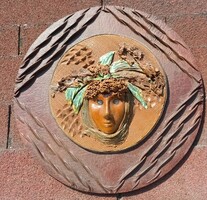 Art deco terrakotta falikép bőr kerettel