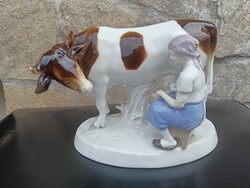 Carl Scheidig porcelain cow milking girl