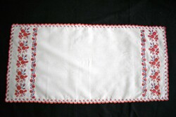 Antik néprajzi hímzett kézimunka virág minta terítő dekoráció 92 x 45 cm
