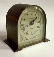 Angol órakülönlegesség! 8 napos antik asztali óra 1940-es  évekből, réz óraház, szép számlap. Működő