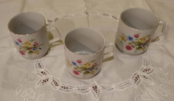 Zsolnay porcelán szoknyás bögrék