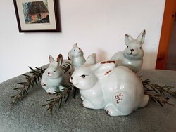 Porcelán nyulak , húsvéti dekoráció