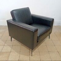Modern Livetastic fotel