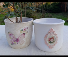 Dekoratív  kerámia kaspó