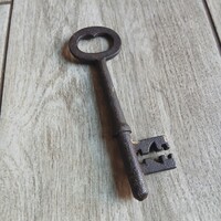 Antik vas kulcs (12,2x4,8 cm)