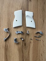 Tábornoki PA-63 alkatrészek!