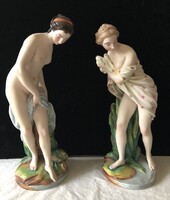 Jean Gille női akt szobrok.