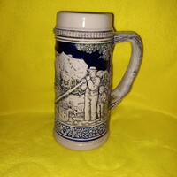 "Alpesi tájkép ". Gerz,  West Germany, dombornyomott, német kerámia korsó, söröskorsó.