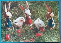 Húsvéti üdvözlet - nyuszik, tojás - bábos írott üdvözlő képeslap