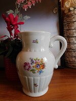 Régi KP (Kőbányai Porcelángyár) jelzésű kancsó