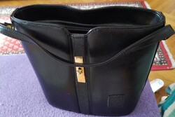 Női olasz bőr táska a 80-as évekből