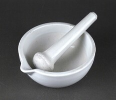 1Z229 Régi Zsolnay porcelán patika mozsár gyógyszerész mozsár törővel 13.6 cm