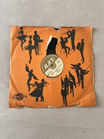 3 db régi magyar bakelit (78 rpm) lemez – Qualiton / M.H.V. – mesék és irodalmi felvételek