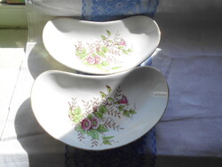 2 db antik  csontos tányér  porcelánból-az ár a 2 db-ra vonatkozik
