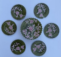 7 darabos Schütz Cilli gönörű süteményeskészlet kínálóval (4 tányér apró hibákkal)