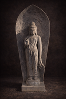 Keleti -Ázsiai Buddha szobor mandorlával