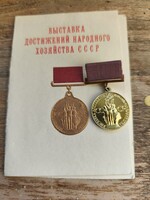Szovjet katonai kitüntetés igazolvánnyal