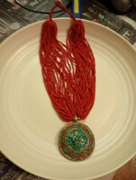 Korall  türkiz nyaklánc nagyon szép