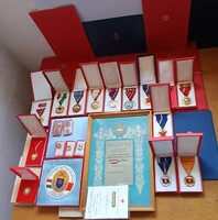 Hatalmas Szocialista Kitüntès Csomag - Összes Kisérőlevèllel